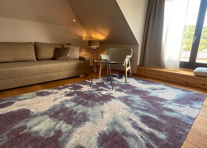 Apartment Wohnen Bei Frauschmitt *